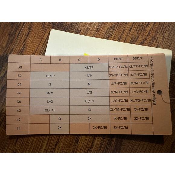 True & Co Women's True Body Scoop Neck Bralette Black Size XL NWT Adjustable - Picture 7 of 9